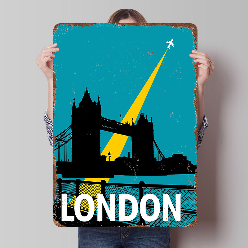 Retro Gaming London - London Travel With Tower Bridge Metal